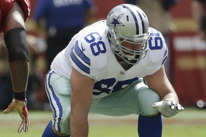 Cowboys’ Right Tackle Retires After 10 Seasons