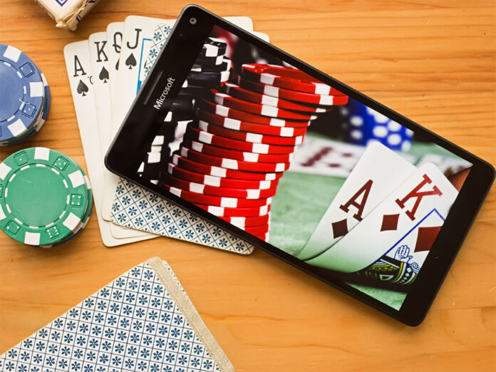 first mobile casino games